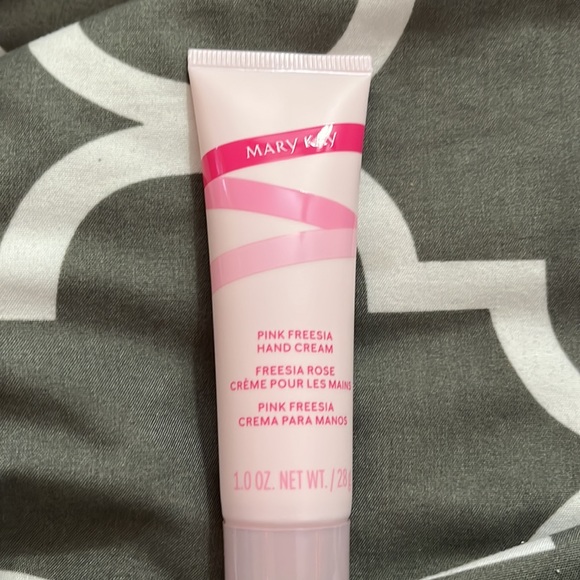 🆕, Mini Hand Cream - Picture 4 of 6